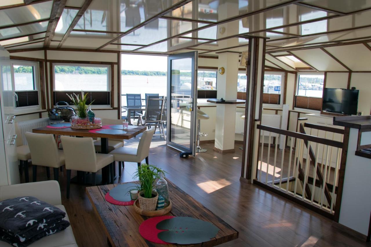 Island-Dreams Hausboot Cecilie Διαμέρισμα Σλέσβιχ Εξωτερικό φωτογραφία